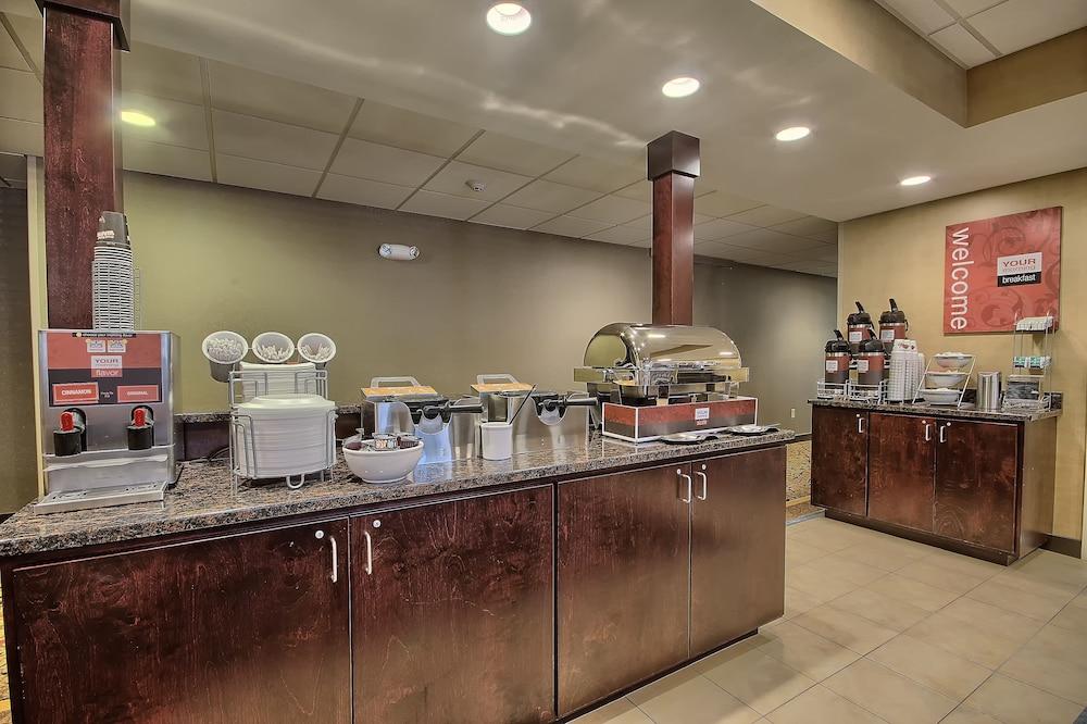 Wadsworth Comfort Inn & Suites מראה חיצוני תמונה