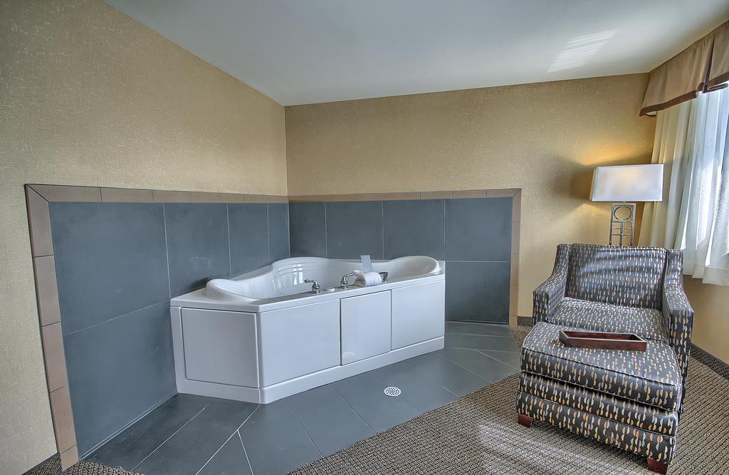 Wadsworth Comfort Inn & Suites מראה חיצוני תמונה