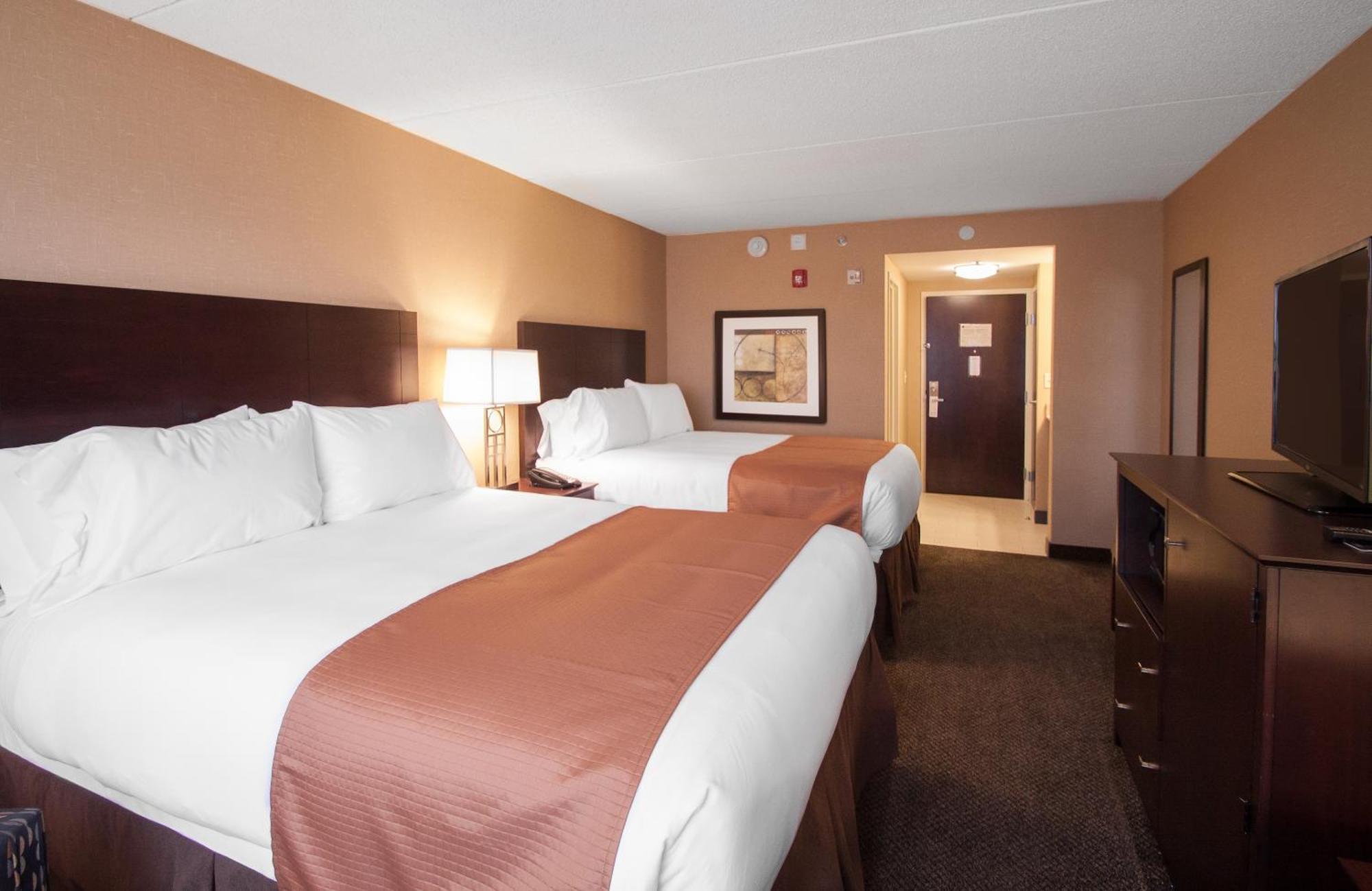 Wadsworth Comfort Inn & Suites מראה חיצוני תמונה